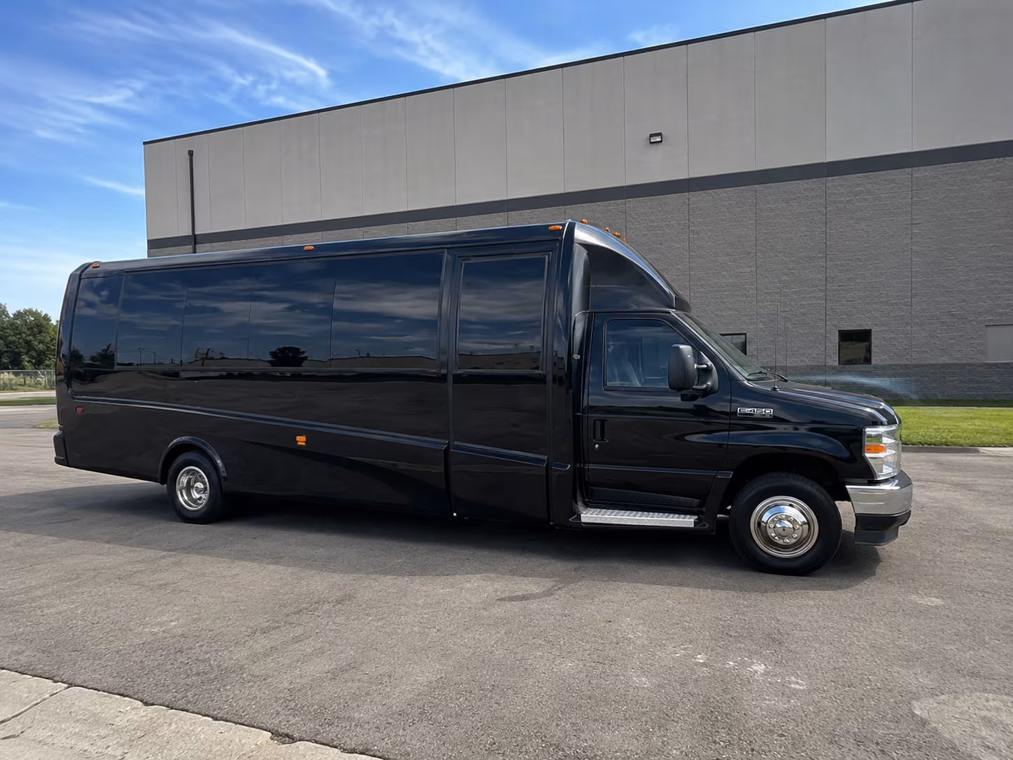 Huntsville Wine Tour & Brewery Transportation