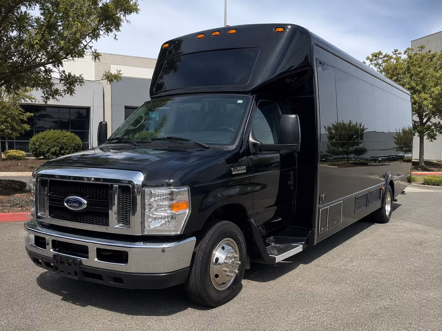 shuttle to huntsville international airport